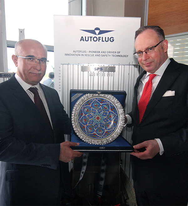 AUTOFLUG erweitert globale Marktstrategie durch strategische Partnerschaft